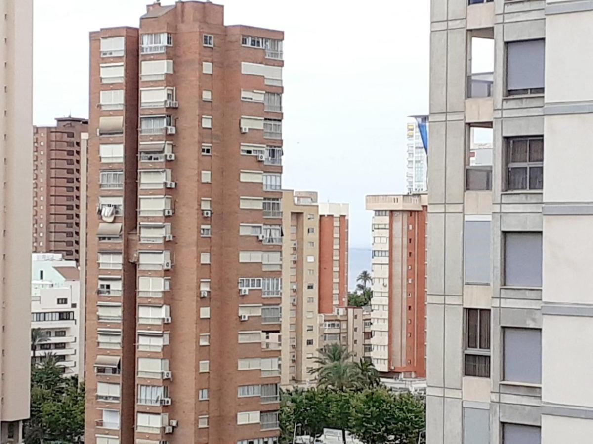 gemelos 4 playa levante Benidorm Buitenkant foto
