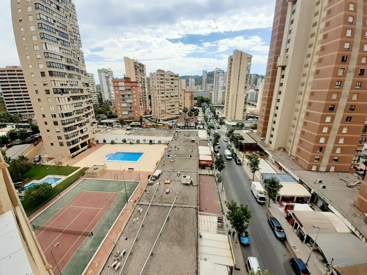 gemelos 4 playa levante Benidorm Buitenkant foto